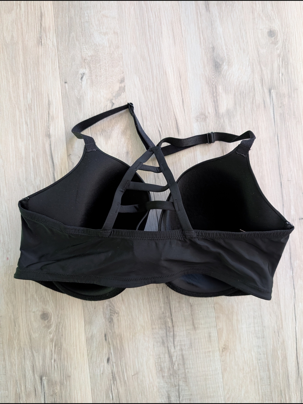 Victoria's Secret Lined Perfect Coverage Black Strappy Racerback  Bra, 38DD (C5) - Picture 2 of 4
